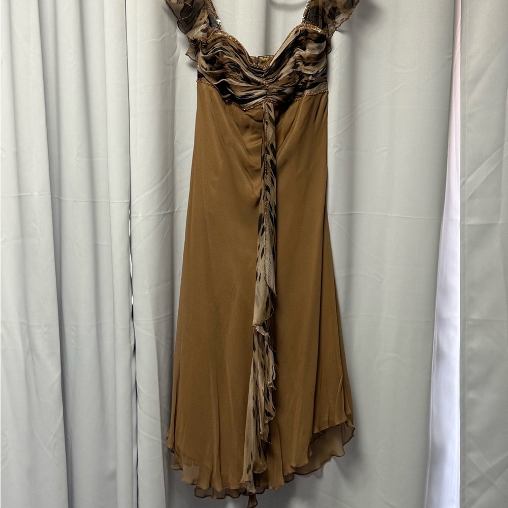 Elegant Brown Sleeveless Dress